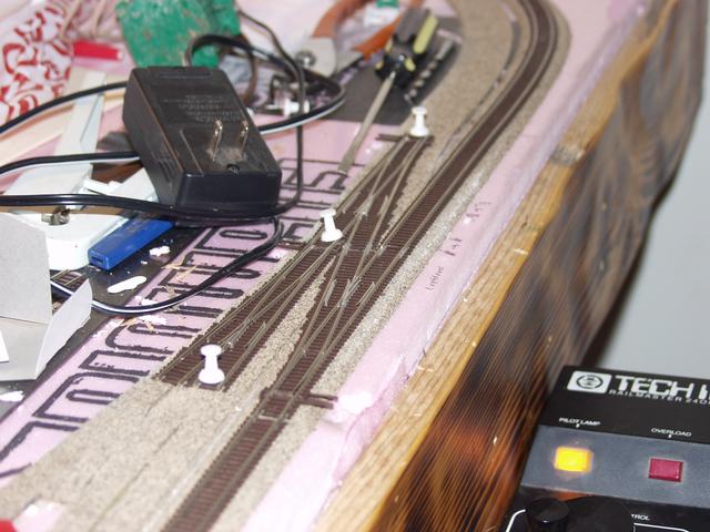 Right side crossover and engine terminal lead
switch